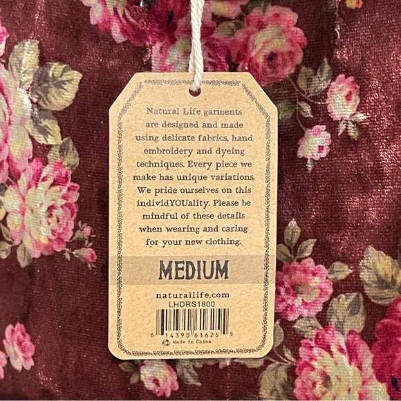 Floral Sleeveless Maxi Dress - Picture 8 of 12